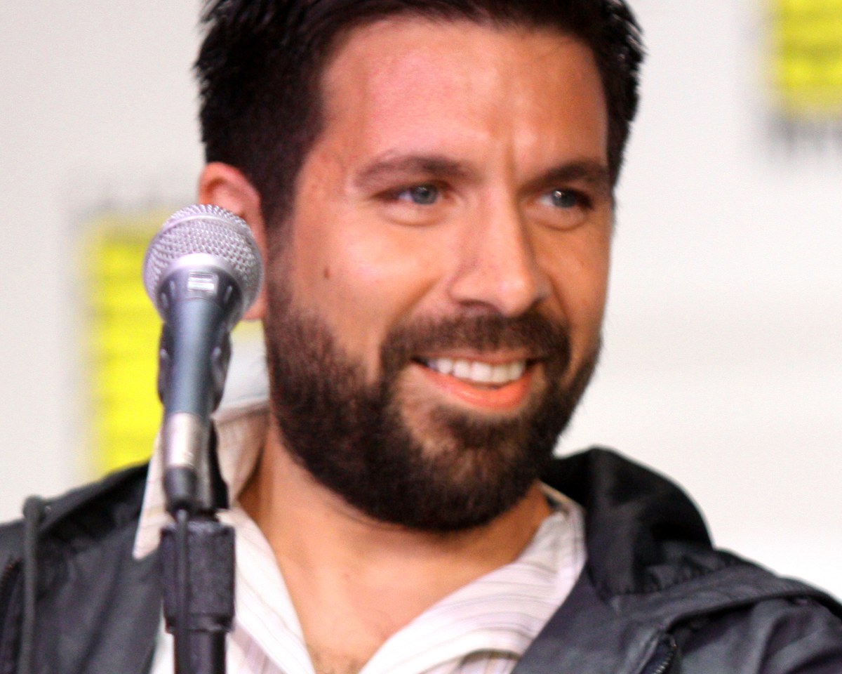 Joshua Gomez