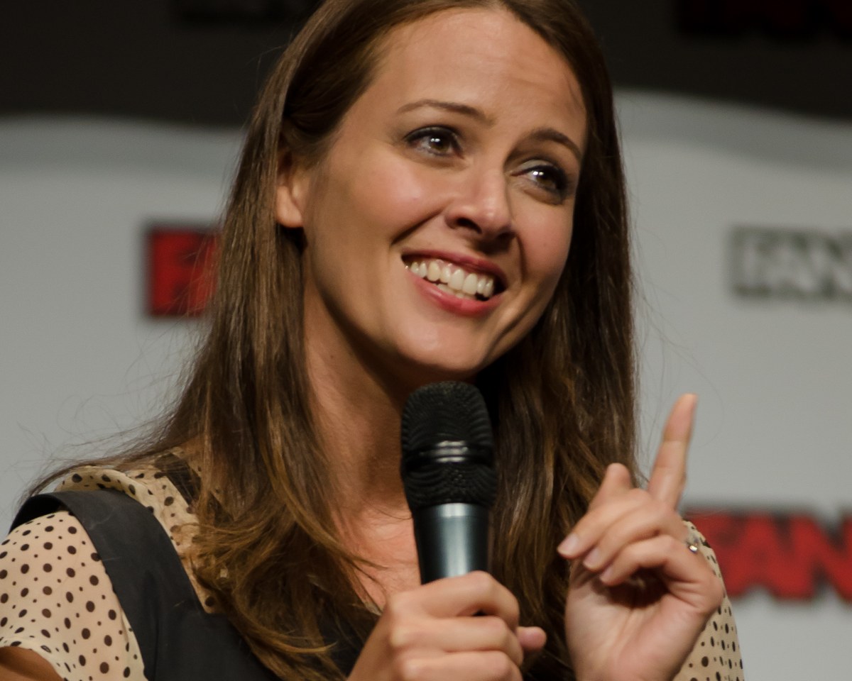 Amy Acker