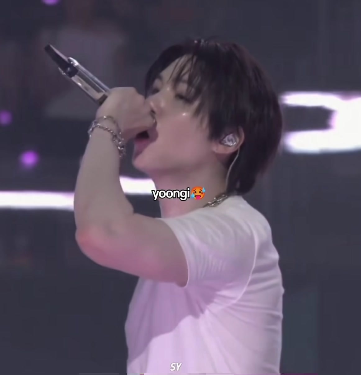 Yoongi delicate vocal performance Yoongi delicate vocal performance