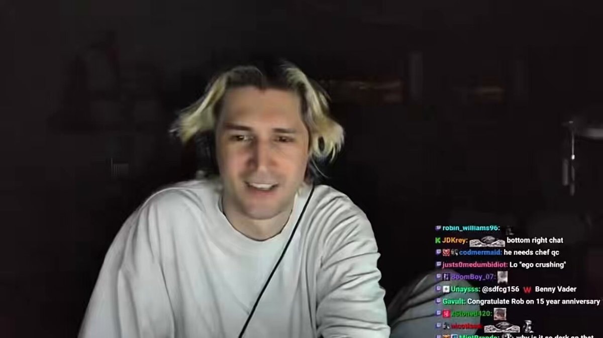 xQc on stream vs off stream