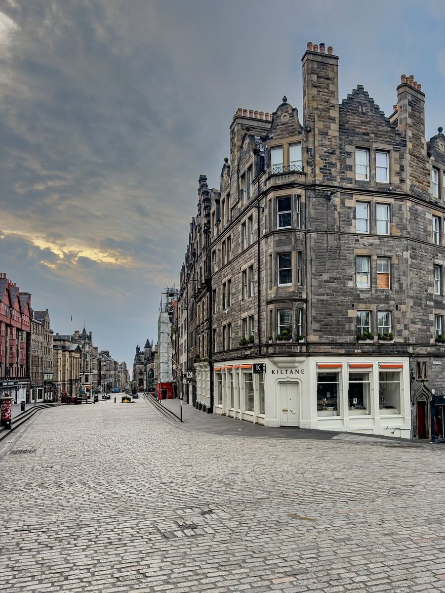 Edinburgh morning view (photo 2 of 4)