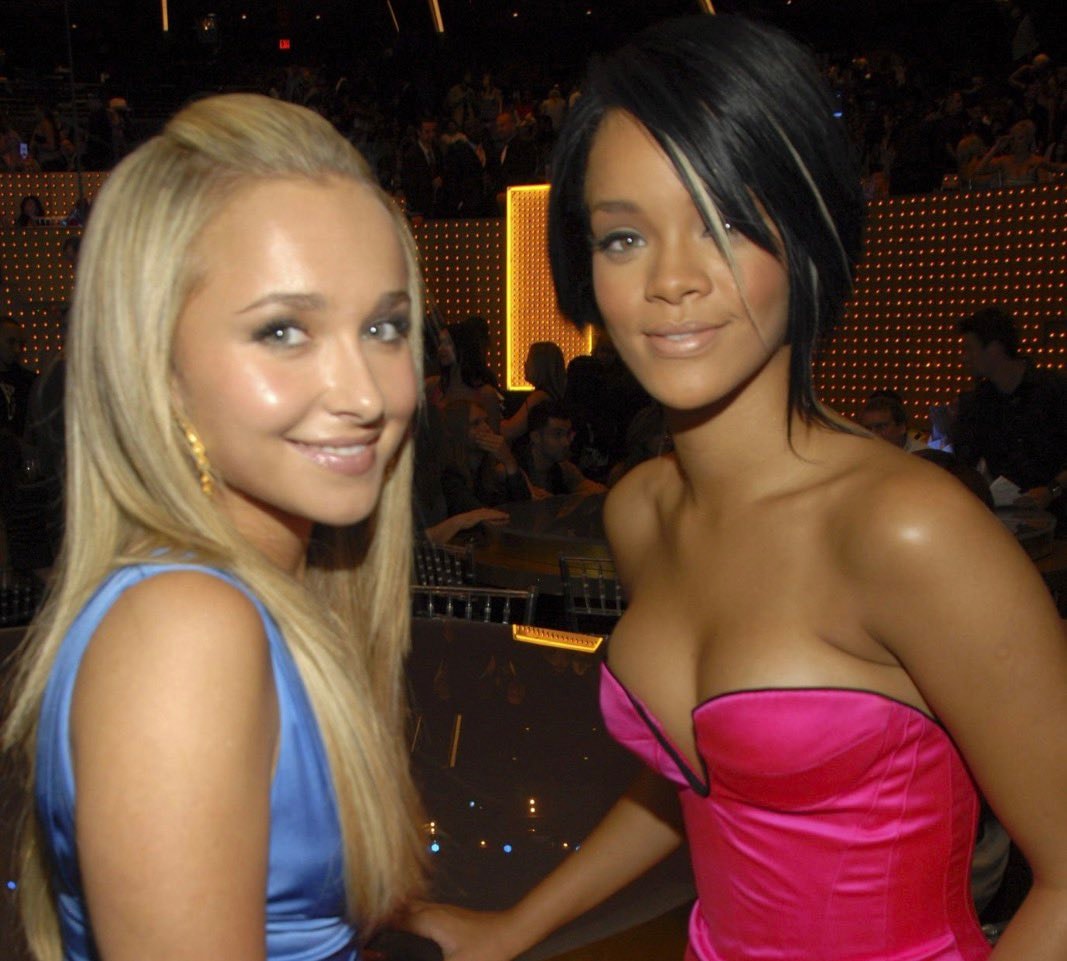 Hayden Panettiere and Rihanna (photo 2 of 2) Hayden Panettiere and Rihanna (photo 2 of 2)