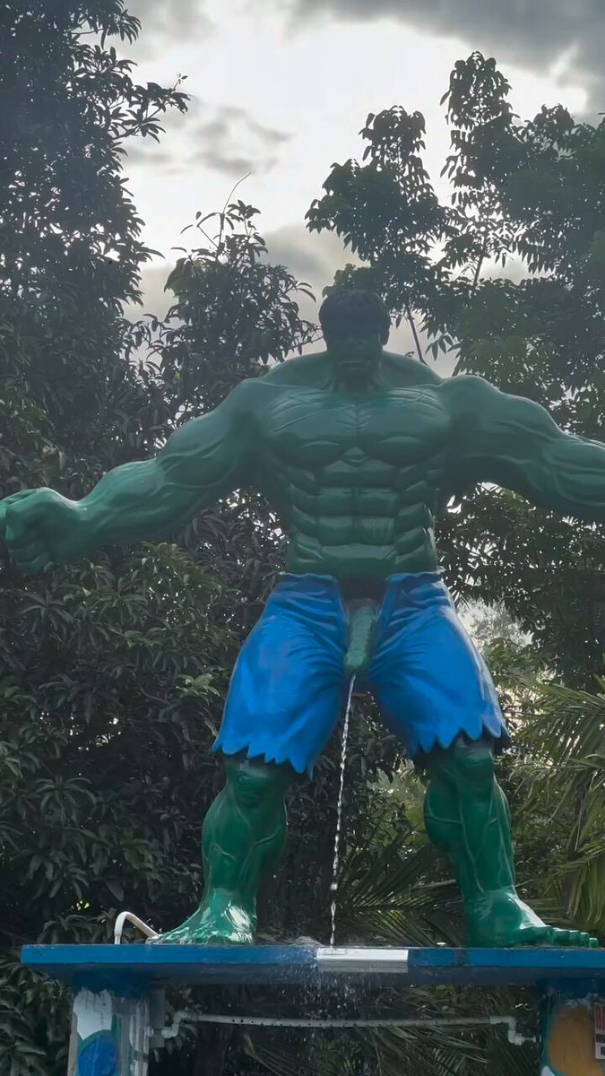 Hulk fountain Philippines tourist destination