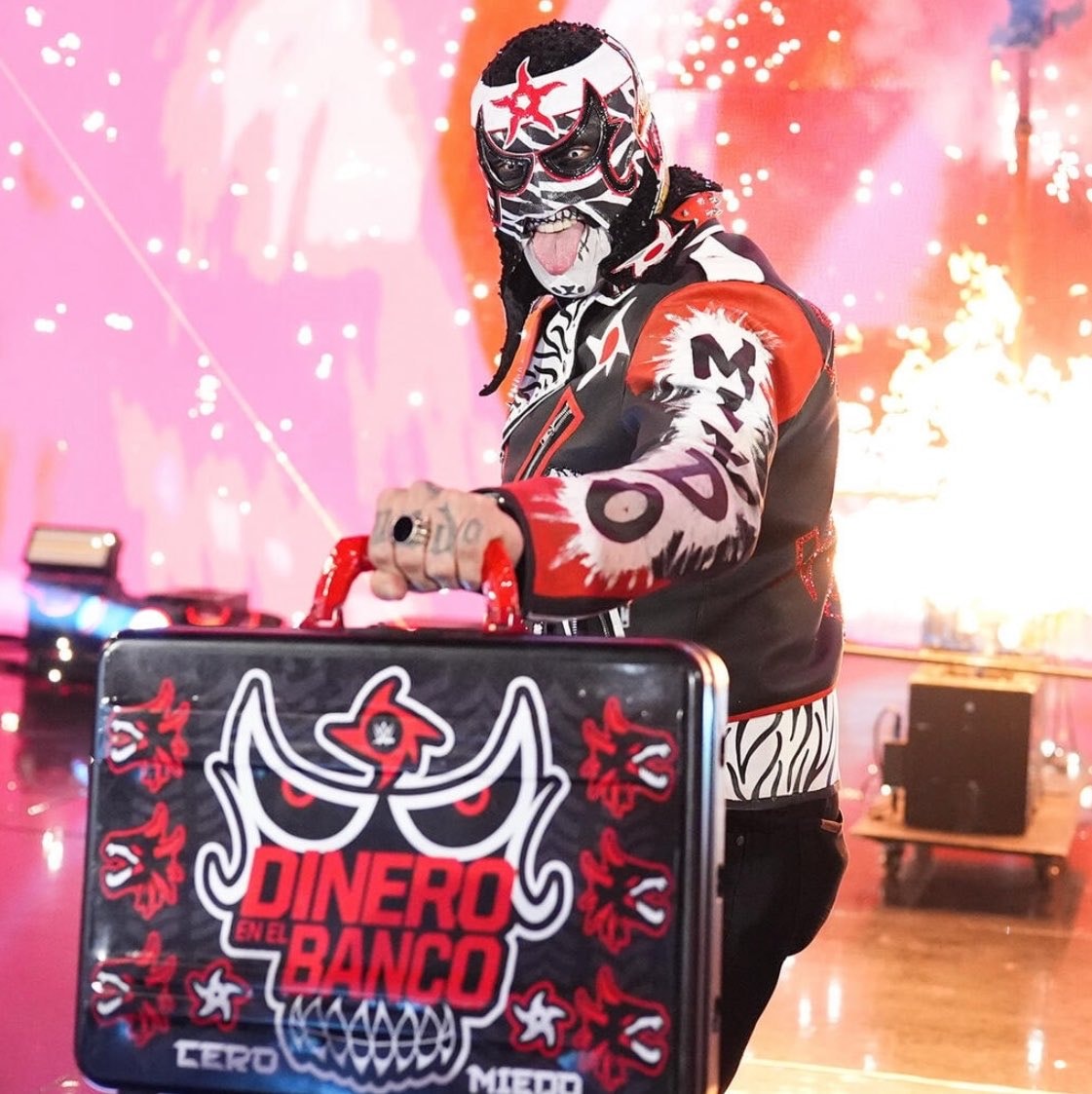 Penta vs Bron Breakker set for WWE RAW