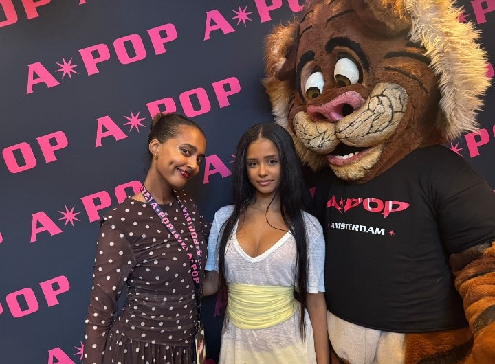 Tyla with fans in France (photo 2 of 2)