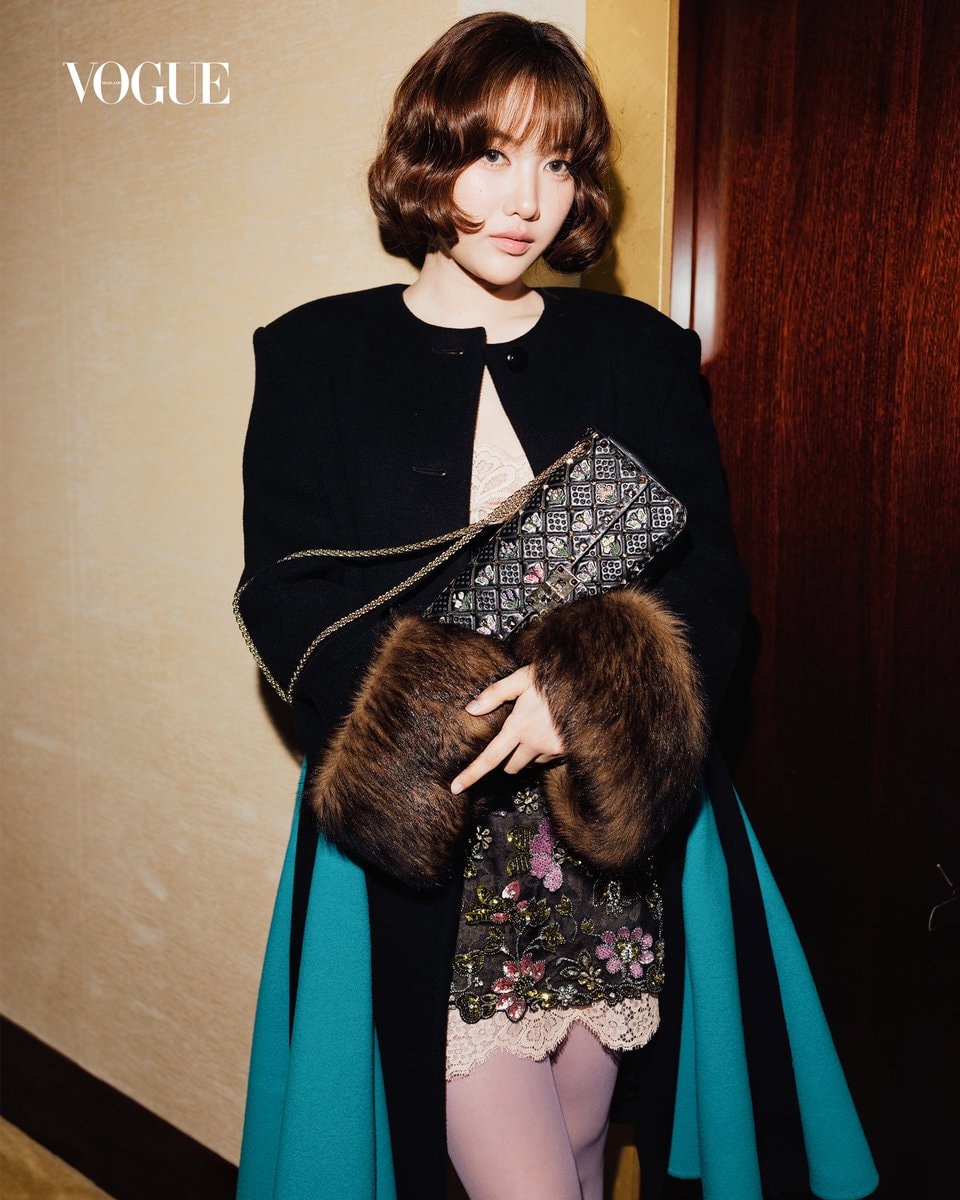 Freen Sarocha at the Valentino show (photo 2 of 2)