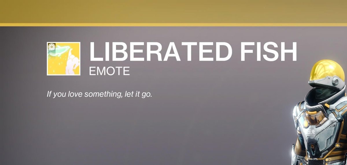 IMMORTAL game character gold mask (photo 3 of 3)