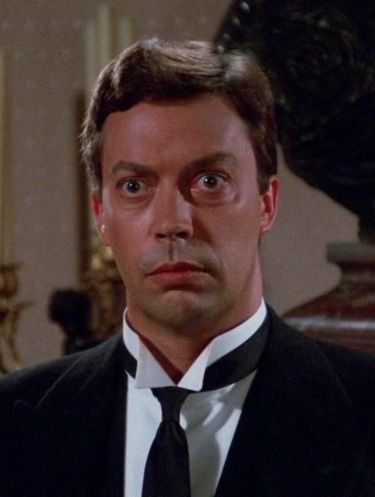 Tim Curry (photo 1 of 2)