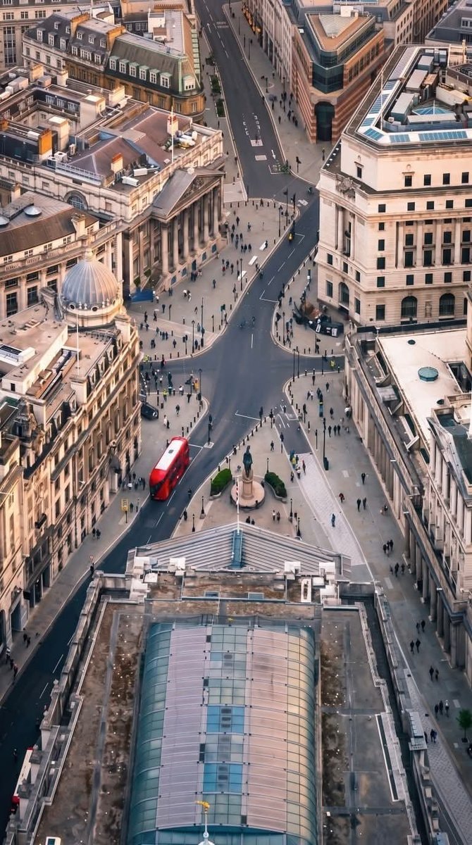 london united kingdom street scene