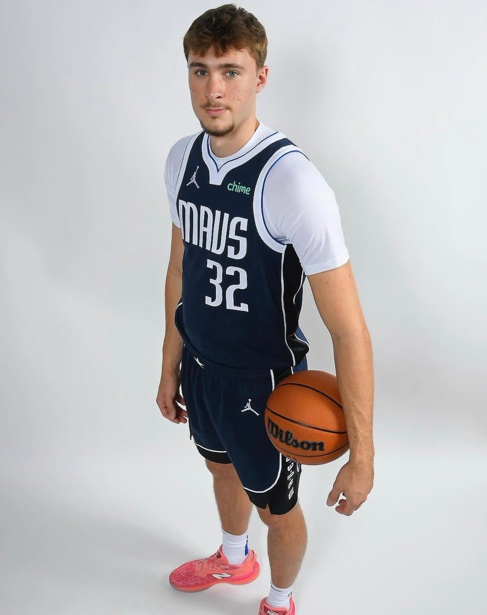Cooper Flagg 32 points 5 rebounds