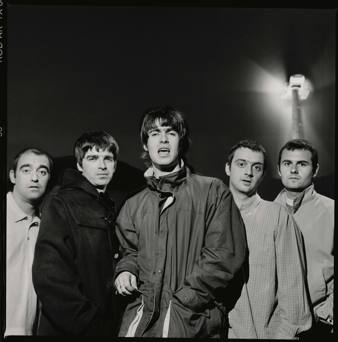 Oasis Wonderwall global Spotify #1 (photo 2 of 2)
