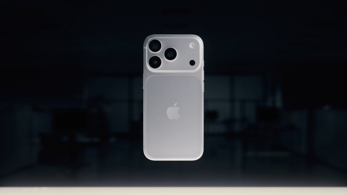 iPhone 18 Pro Pro Max reveal (photo 2 of 4)