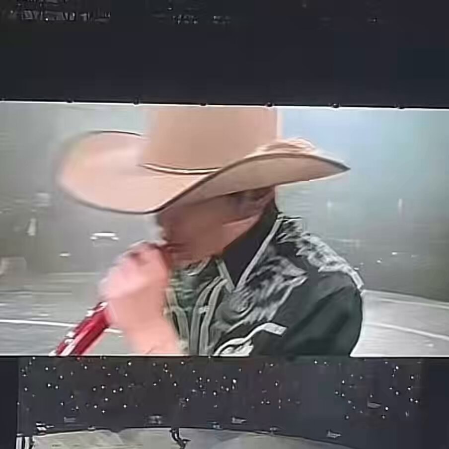 Cowboys concert moment