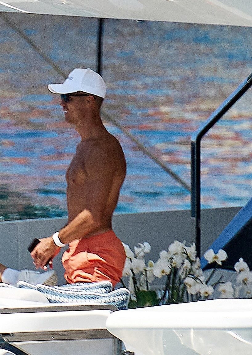 Cristiano Ronaldo Mallorca vacation (photo 3 of 4)