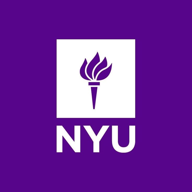 Taylor Swift New York University Honorary Degree (photo 2 of 2)