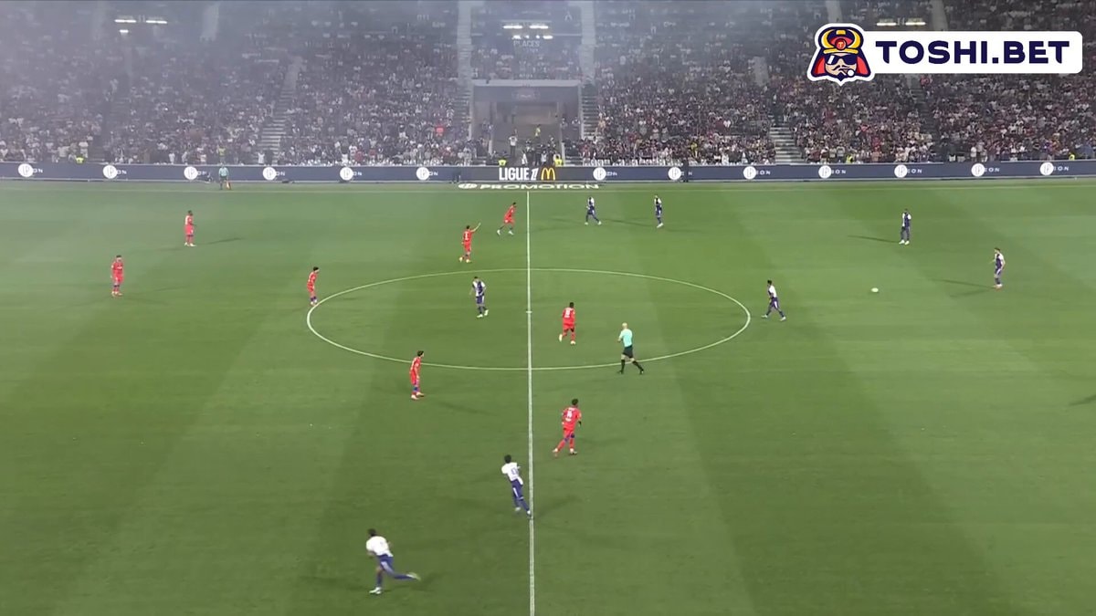 Joao Neves hatrick PSG