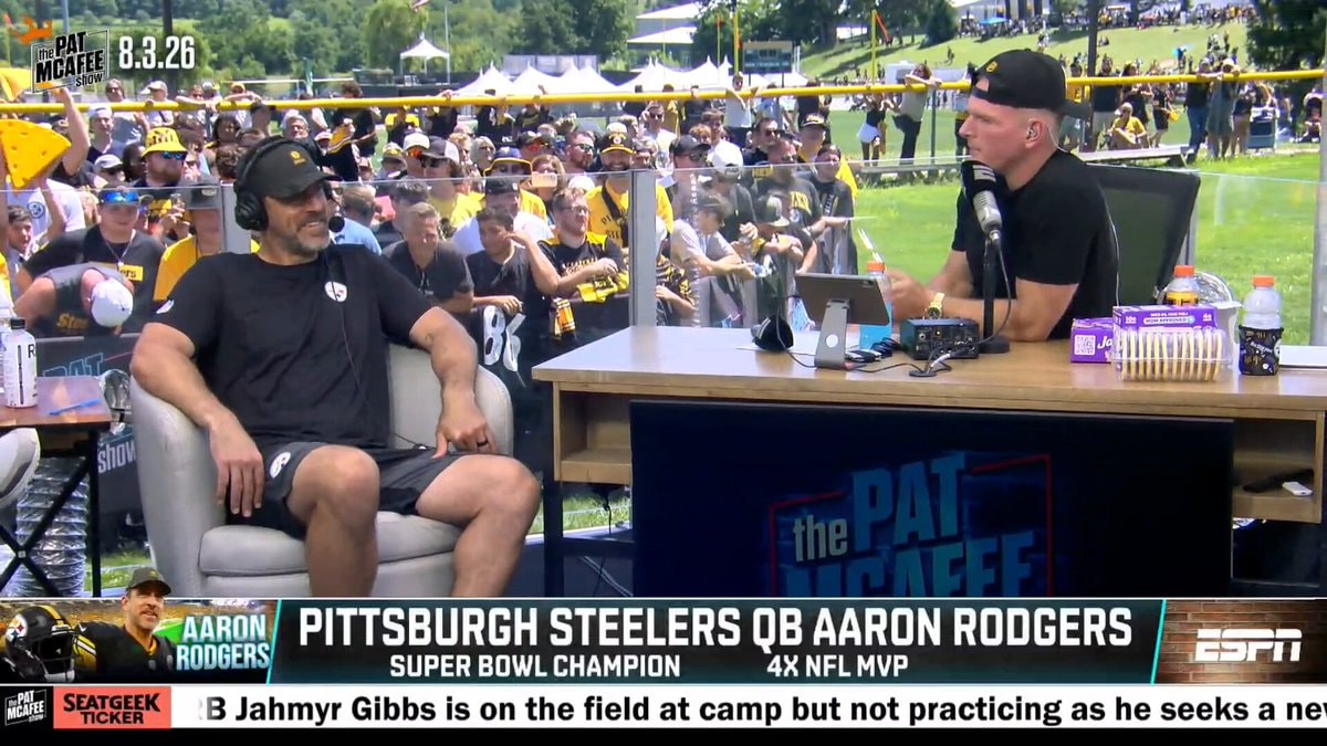 Aaron Rodgers calls Fauci coward on Pat McAfee Show Aaron Rodgers calls Fauci coward on Pat McAfee Show