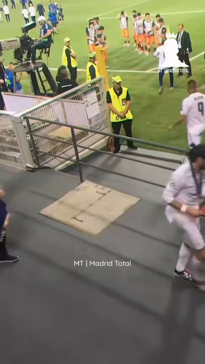 Cristiano Ronaldo Champions League 2016 wheelchair fans