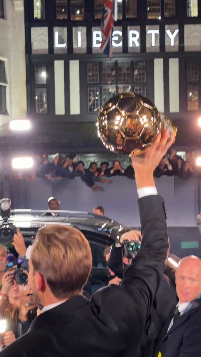 2026 Ballon d'Or trophy