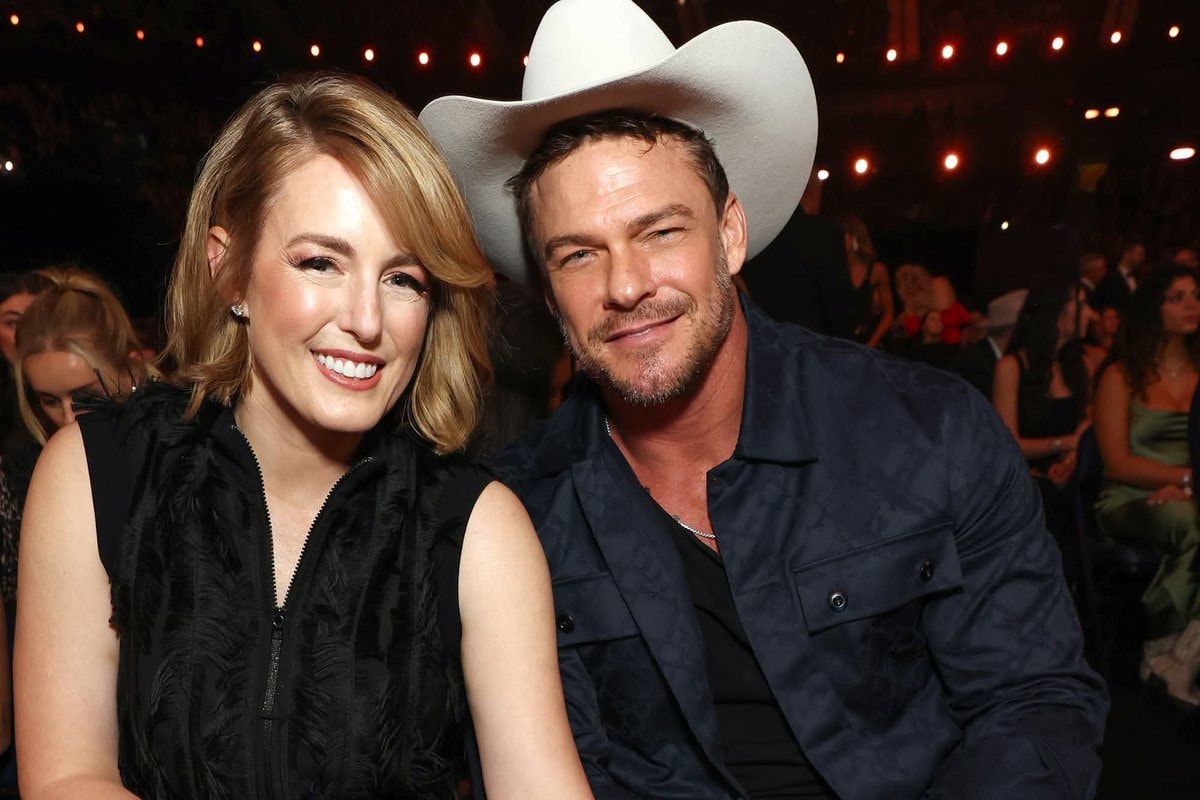 Alan Ritchson and Catherine split