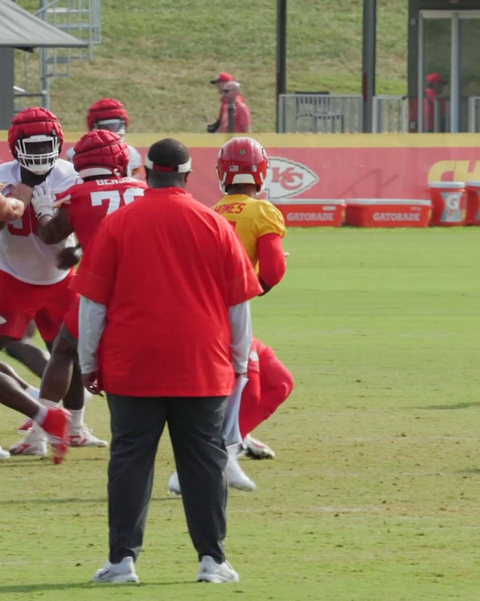 Mahomes and Kelce at Chiefs training camp