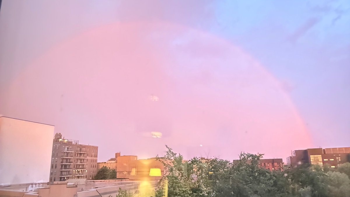 Taylor Swift Travis Kelce wedding rainbow NYC (photo 2 of 3)