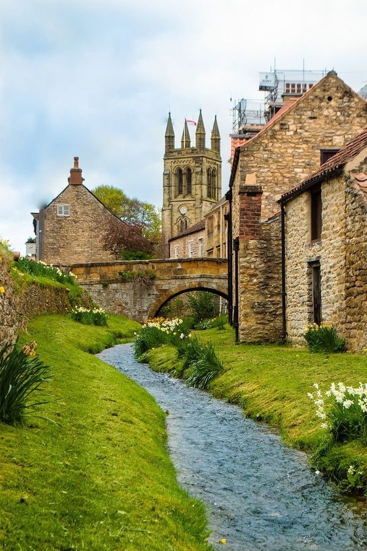 Cantuburry England (photo 2 of 3)