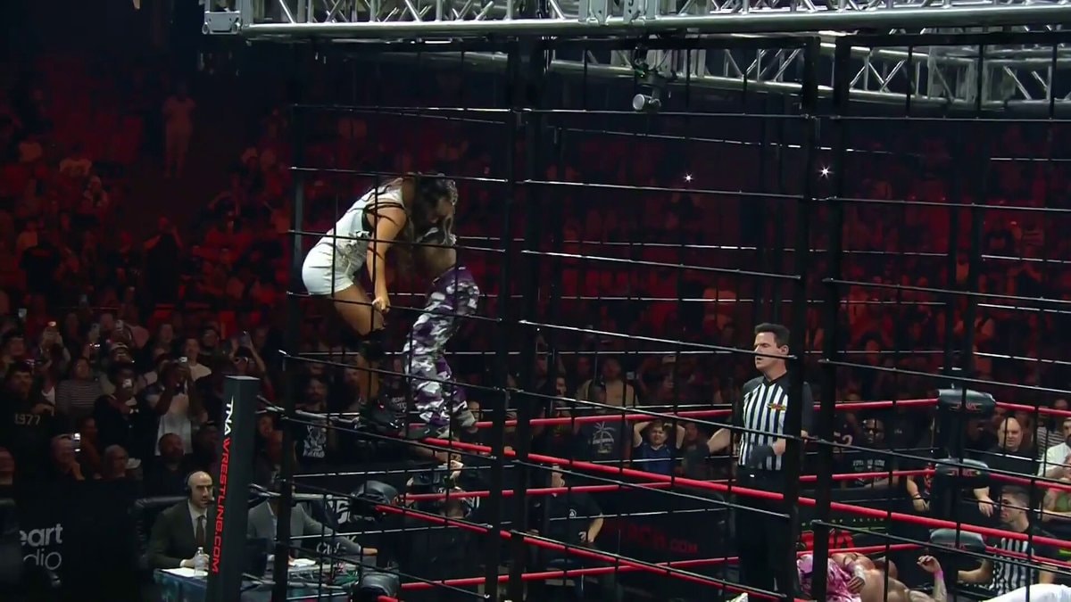 JADA STONE ALISHA EDWARDS THUMBTACKS