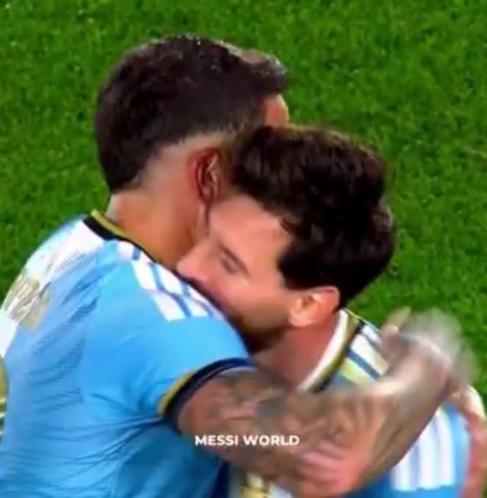 Nicolás Otamendi on Messi's Argentina farewell (photo 2 of 2)