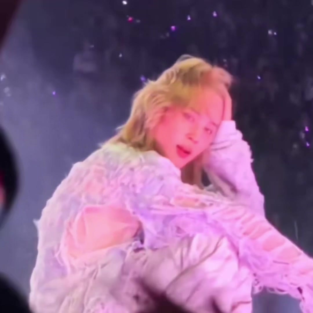 Jimin stage look Jimin stage look