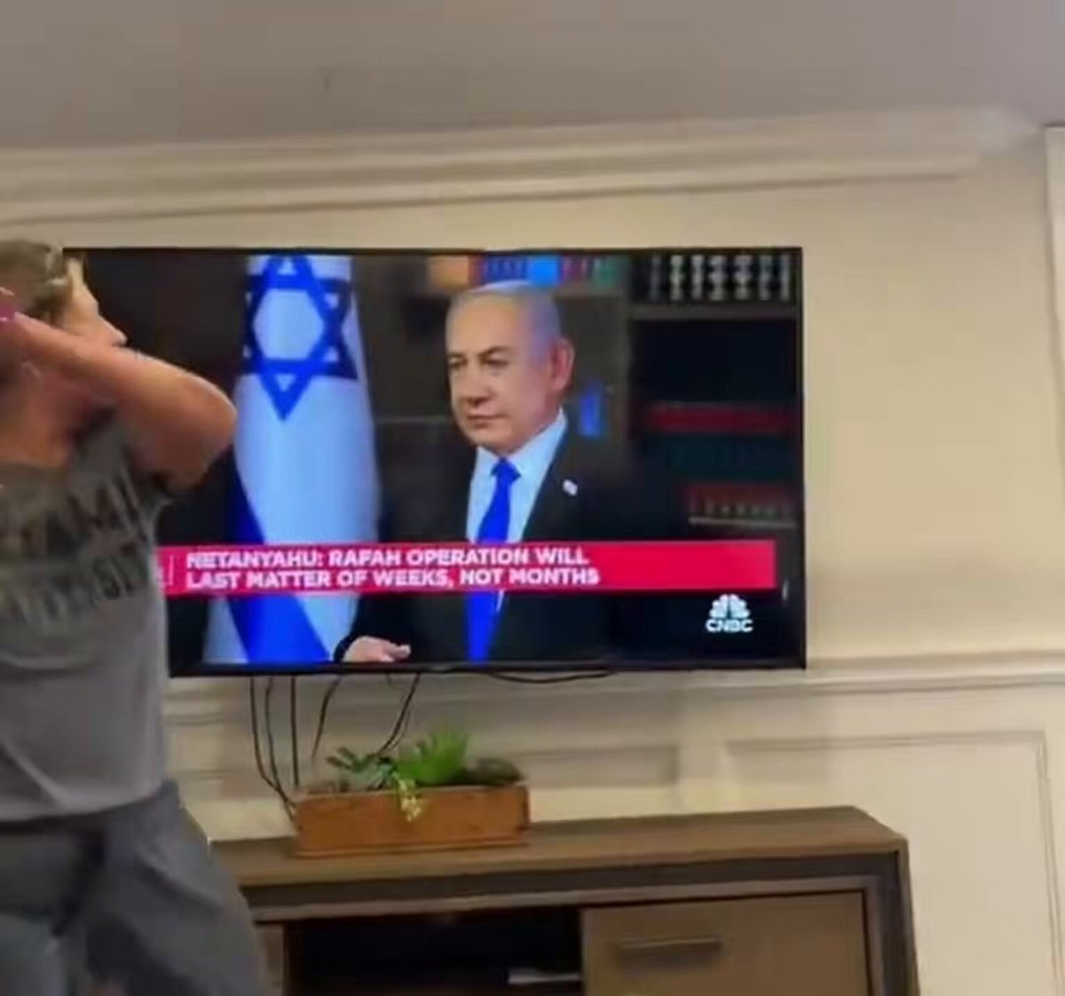 Benjamin Netanyahu news broadcast Benjamin Netanyahu news broadcast
