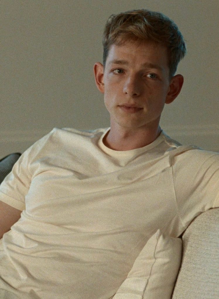 Mike Faist on Franz Rogowski