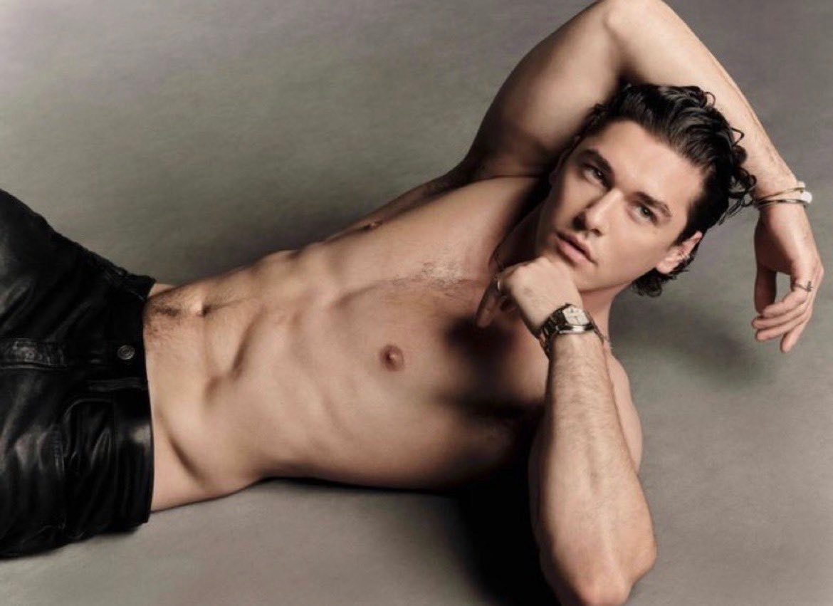 Belmont Cameli for VMAN (photo 4 of 4)