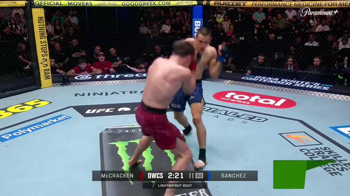 Silvestre Sanchez nasty left hook