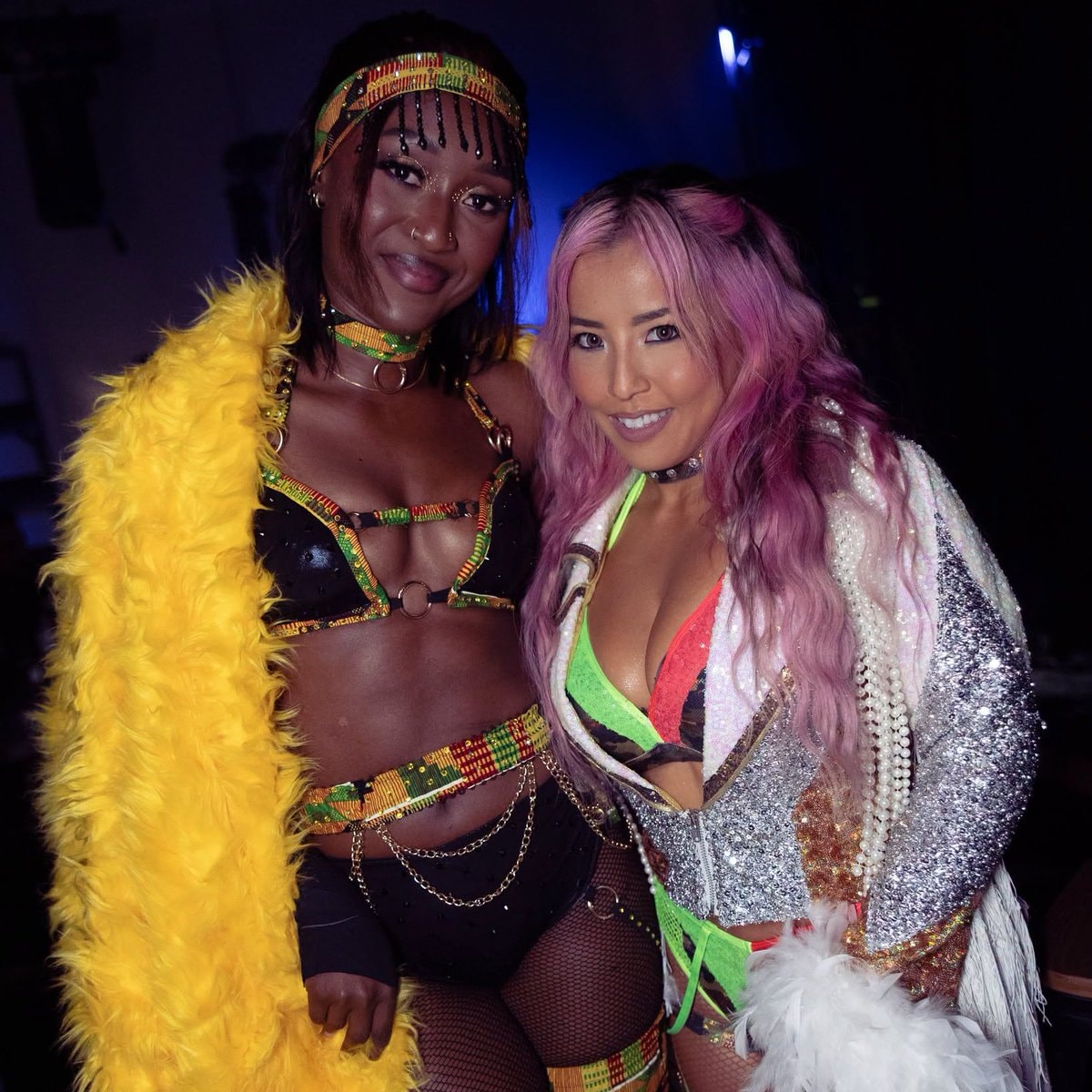 Sisters of Sin vs Queen Aminata & Mina Shirakawa (photo 2 of 2)