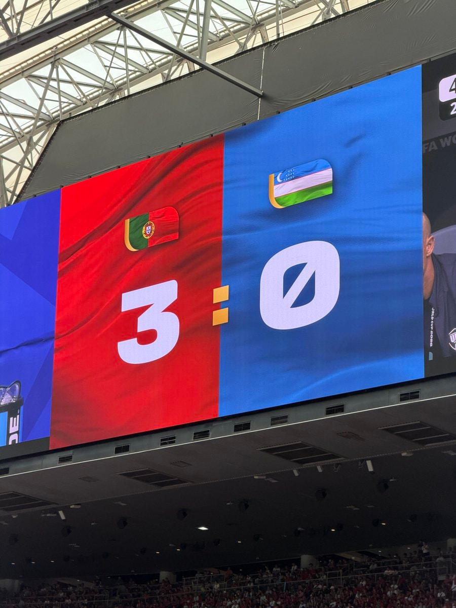 Portugal 3-0 Uzbekistan halftime score