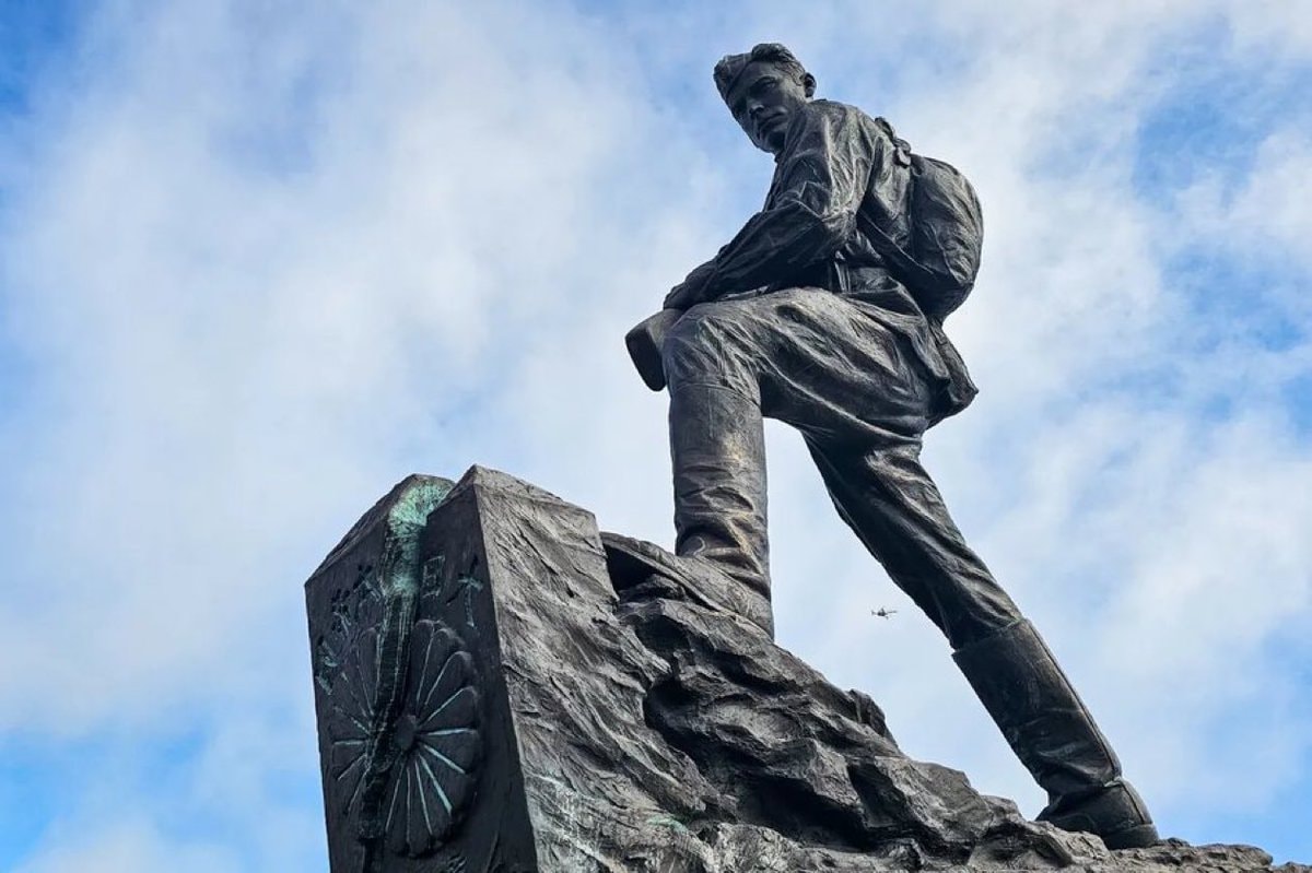 Khabarovsk Soviet Soldier Statue