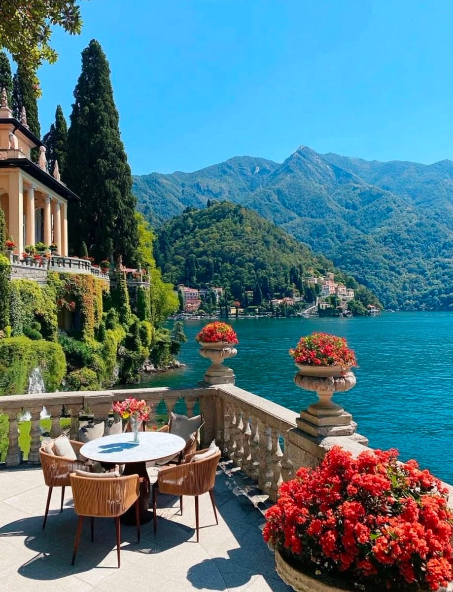 Lake Como Italy (photo 4 of 4)