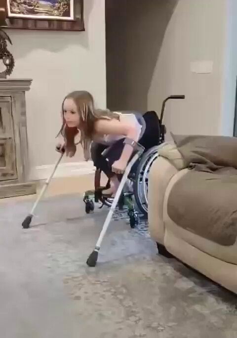 girl with cerebral palsy shows resilience