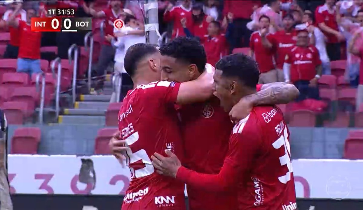 Matheus Bahia goal Internacional vs Botafogo