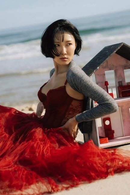Hwasa of Mamamoo 31st birthday (photo 2 of 2)