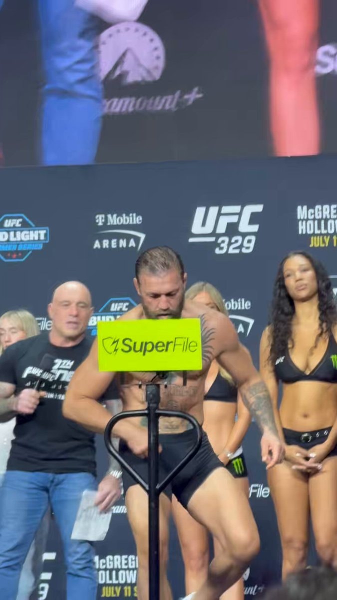 Conor McGregor UFC 329 weigh-in