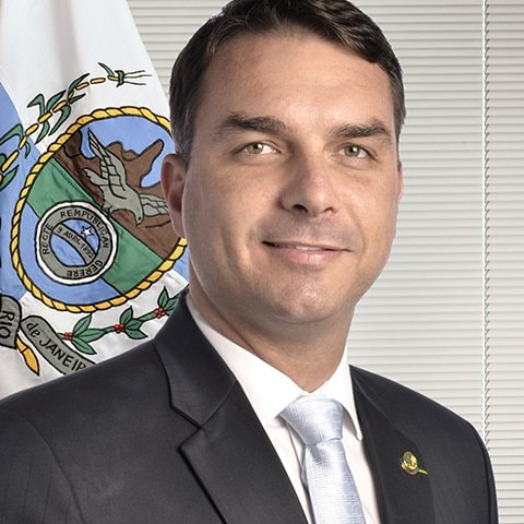 Flávio Bolsonaro Lula 2026 poll