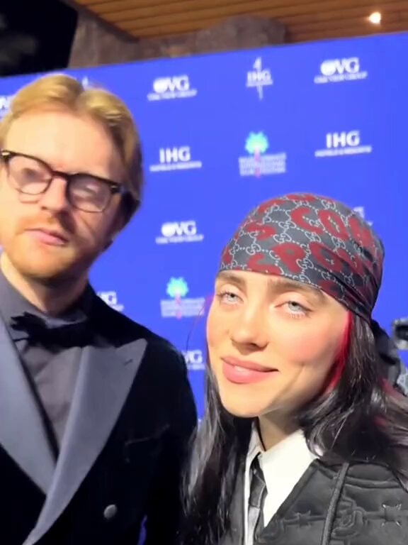 Billie Eilish blue carpet moment Billie Eilish blue carpet moment