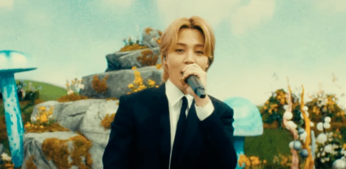 Jimin Smeraldo Garden Marching Band 2 years (photo 3 of 4)