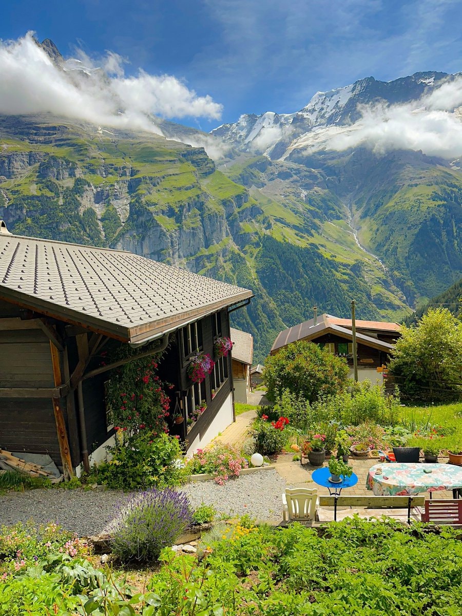 Switzerland landscape (photo 2 of 3)