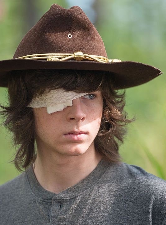 Austin Abrams on THE WALKING DEAD (photo 2 of 2)