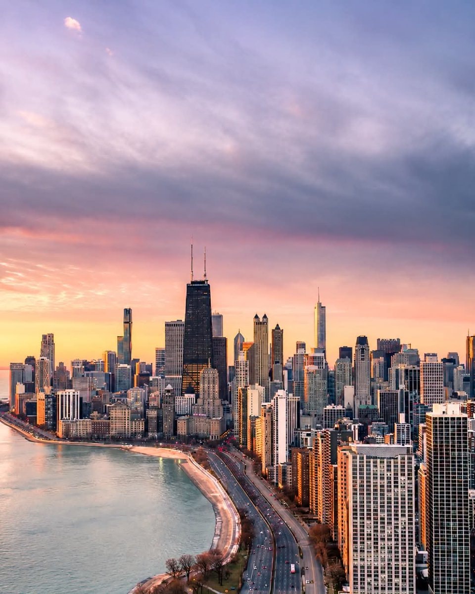 Chicago sunset skyline Chicago sunset skyline