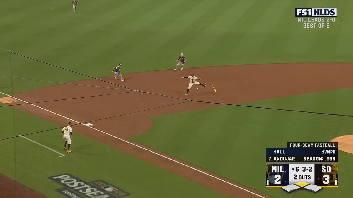 Xander Bogaerts scores for Padres
