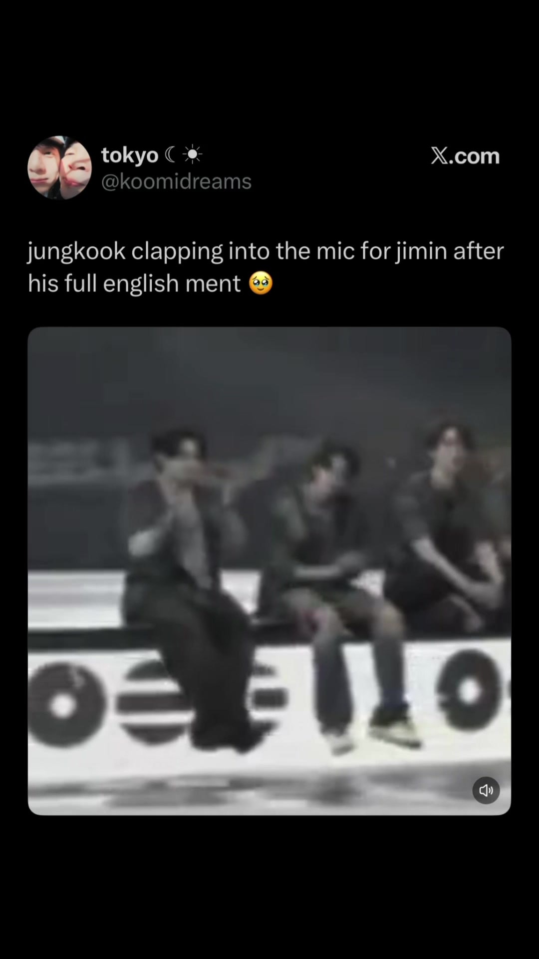 Jungkook Jin clap for Jimin English ment